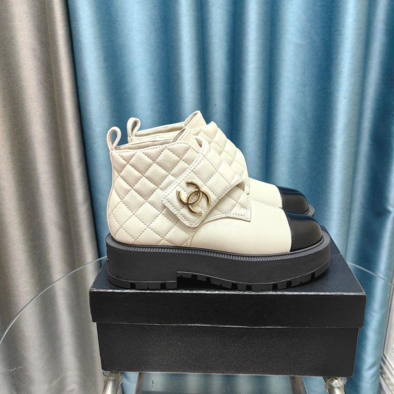 Ch*el boots